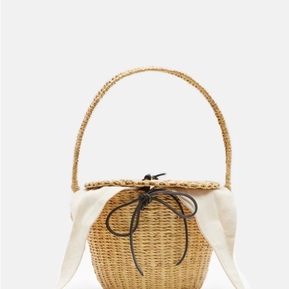 Muun Lou handmade straw basket bag